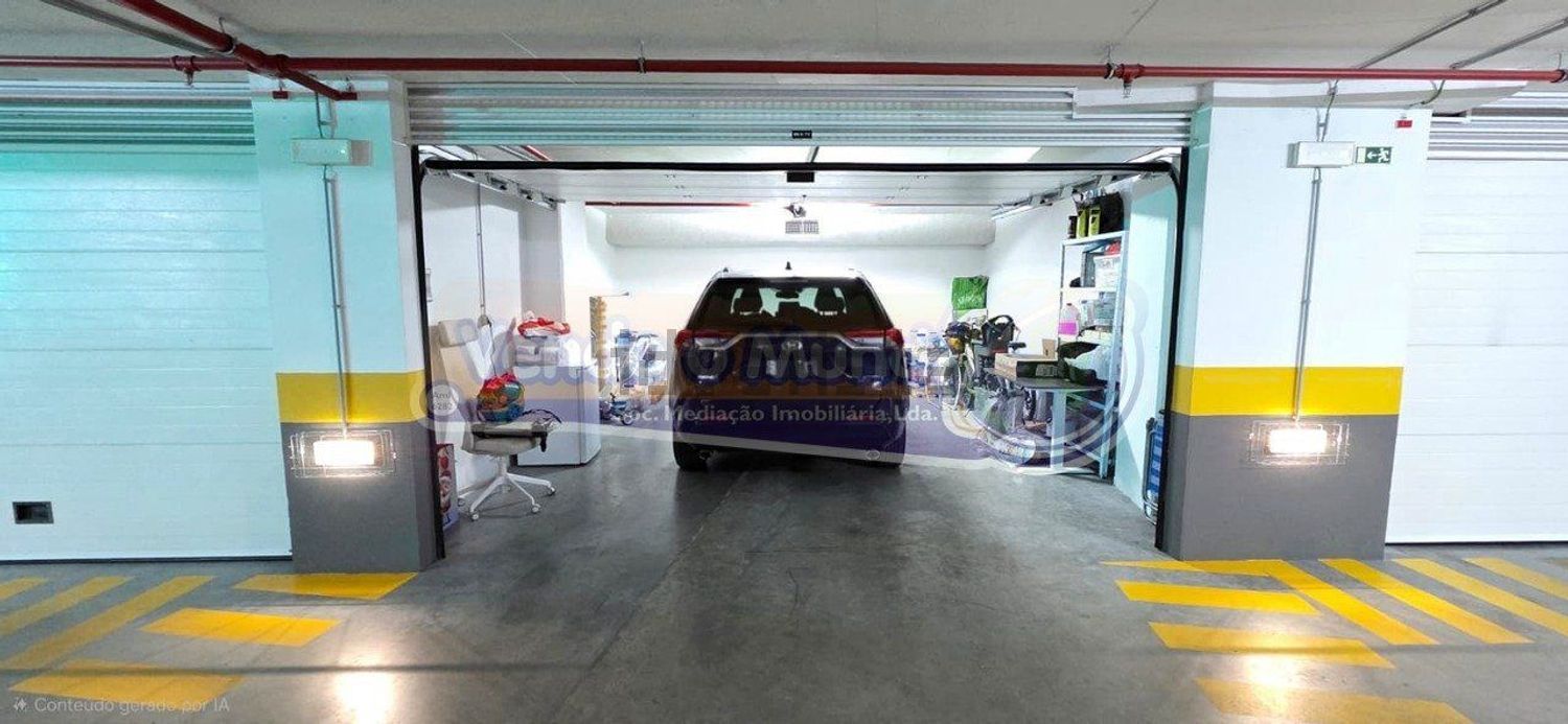 公寓 t2出售在Póvoa de Santa Iria e Forte da Casa - 停车位