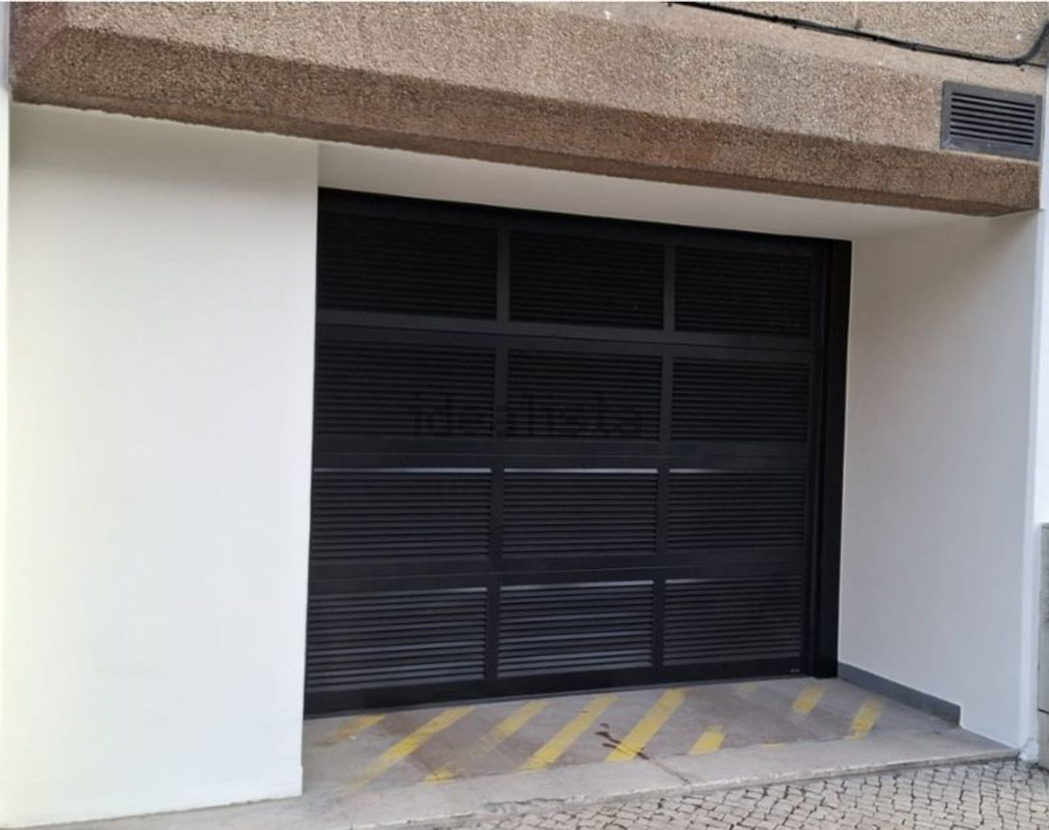 出租公寓 t1在Avenida 5 de Outubro - 停车位