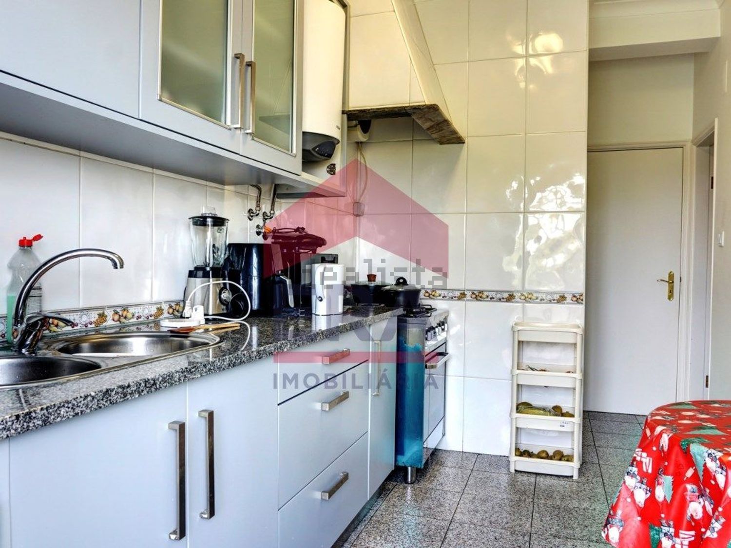 公寓 t3出售在Rua Doutor Francisco Sá Carneiro - 厨房