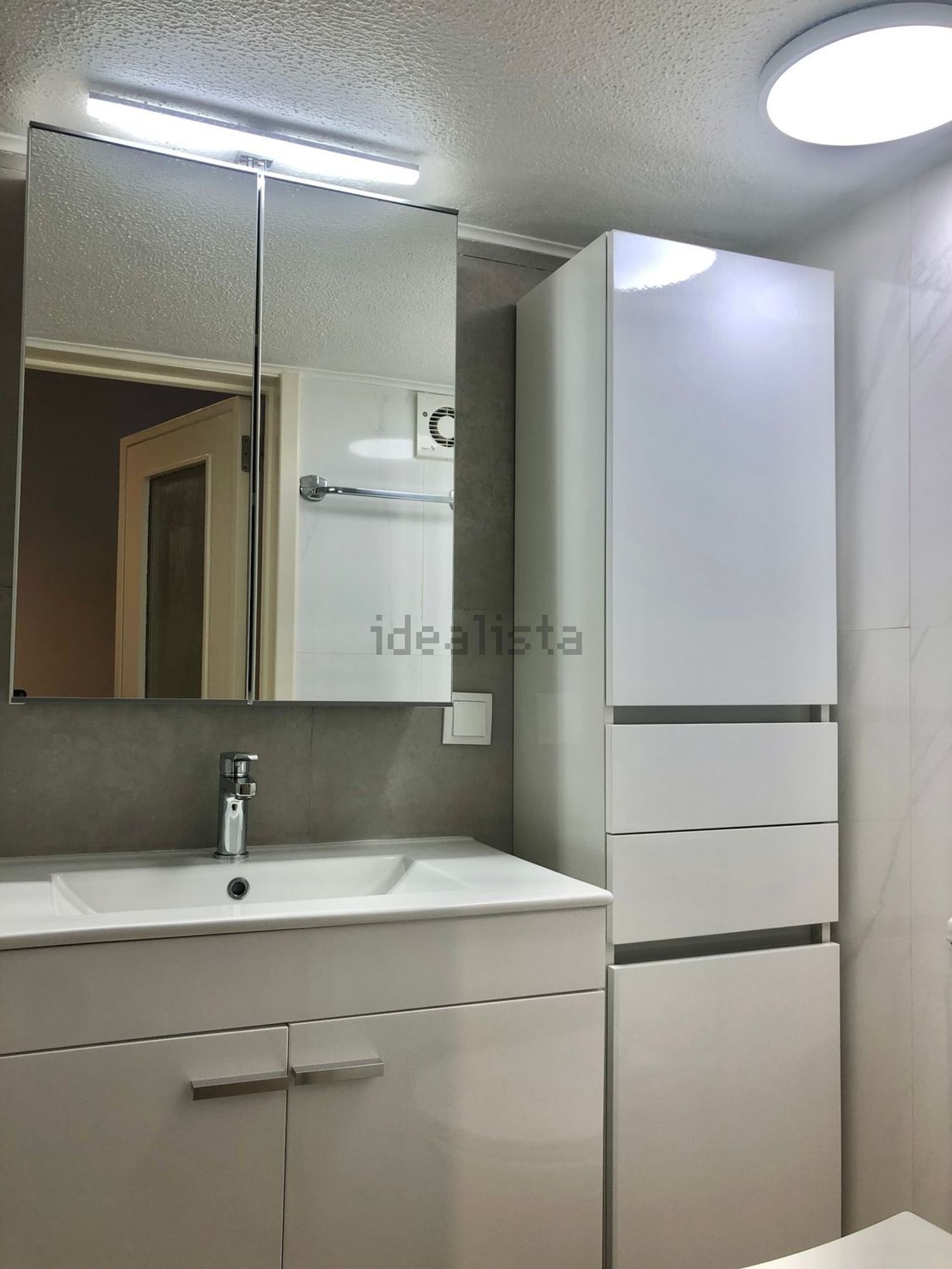 出租t0（单人公寓）在Rua Infante Dom Pedro, 1 - 卫生间