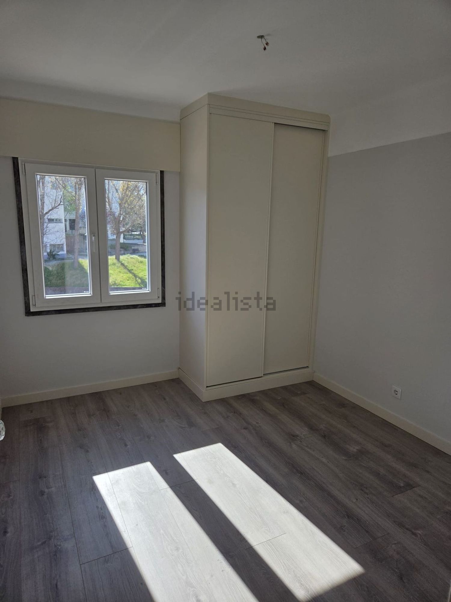 公寓 t3出售在Avenida Marechal Teixeira Rebelo, 41 - 卧室