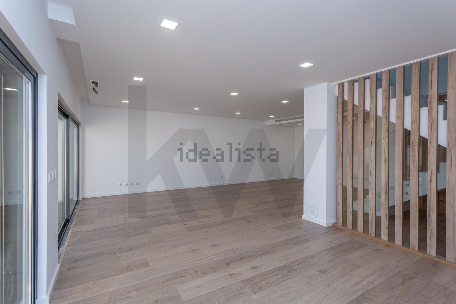 双拼别墅出售在Rua Marechal Craveiro Lopes s/n - 居住