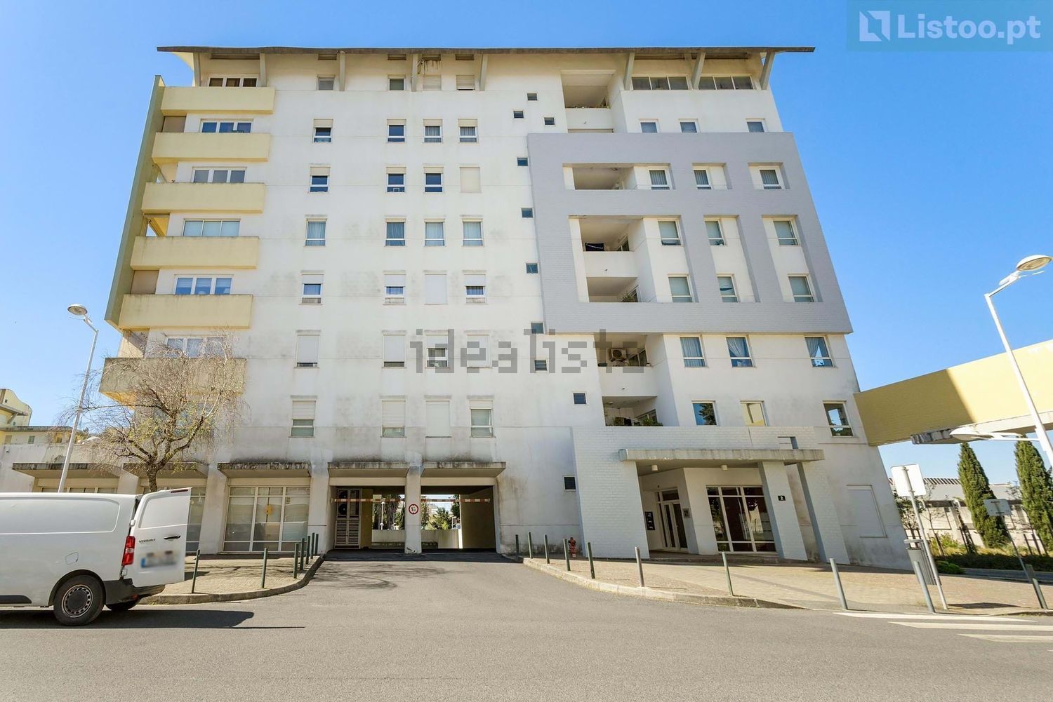 公寓 t3出售在Rua Álvaro Benamor - 视线