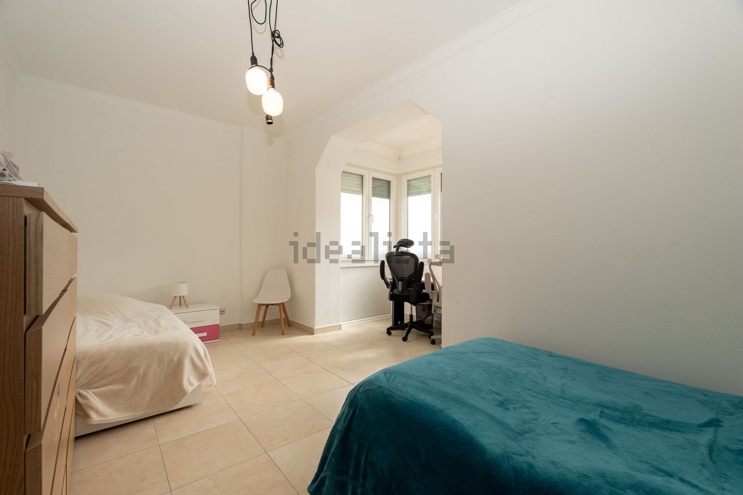 公寓 t2出售在Rua Soeiro Pereira Gomes, 5 - 卧室