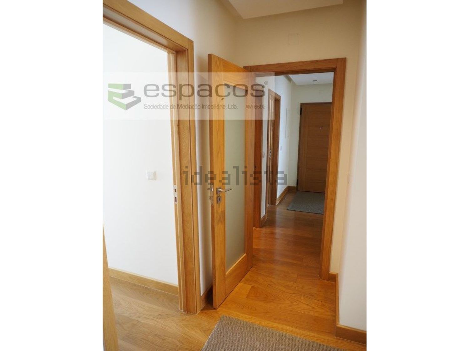 出租公寓 t4在Santa Iria de Azoia - São João da Talha - Bobadela - 前厅