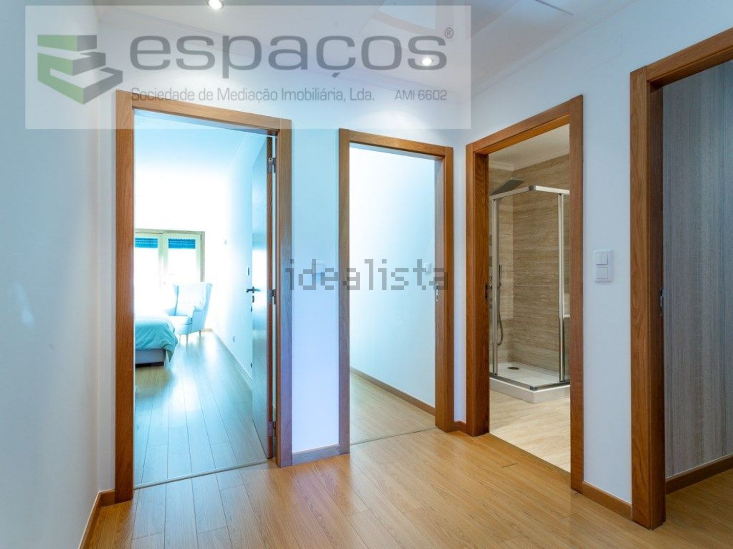 公寓 t4出售在Santa Iria de Azoia - São João da Talha - Bobadela - 前厅