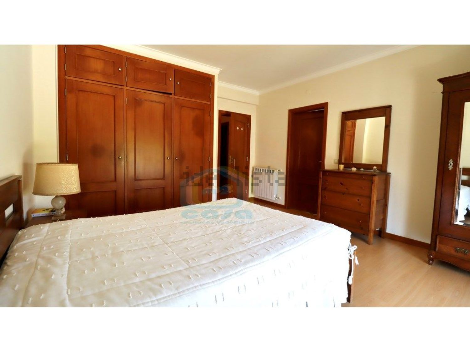 小楼房或独栋别墅出售在Rua Dona Aurélia, 13 - 卧室