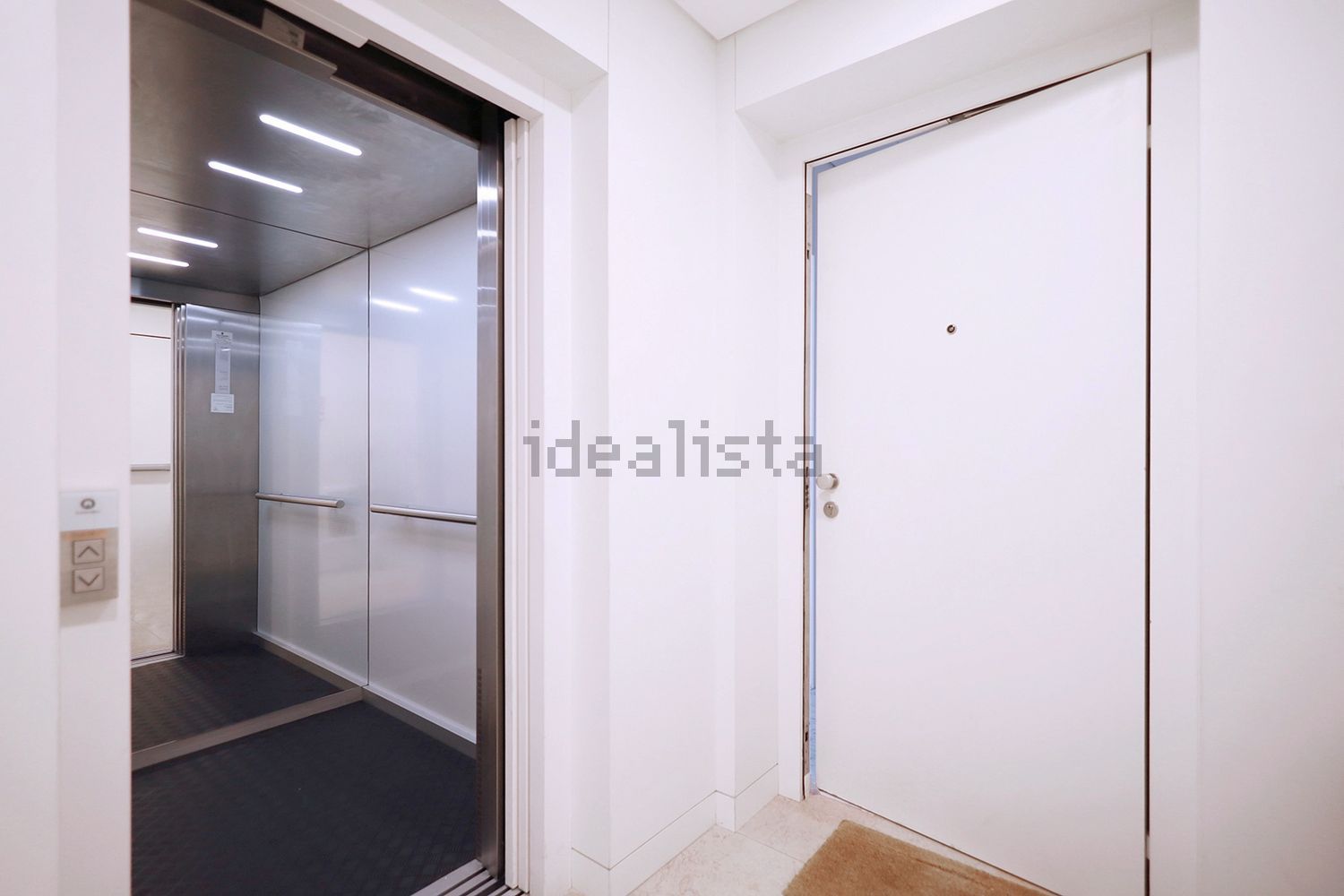 公寓 t2出售在Rua Duque de Palmela, 21 - 电梯