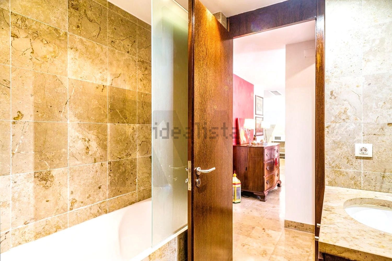 公寓 t1出售在Rua Dom Pedro V, 113 - 卫生间