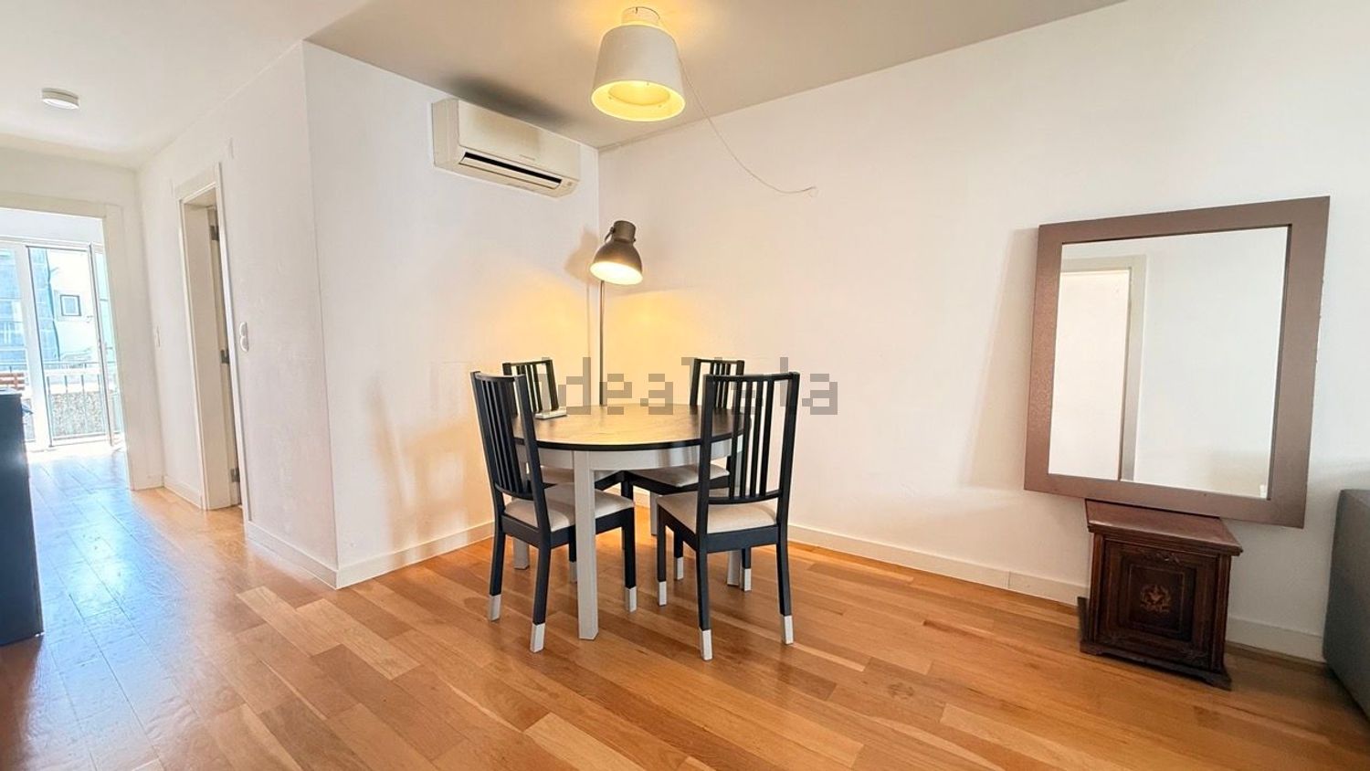 出租公寓 t1在Rua da Metade, 23 - 客厅