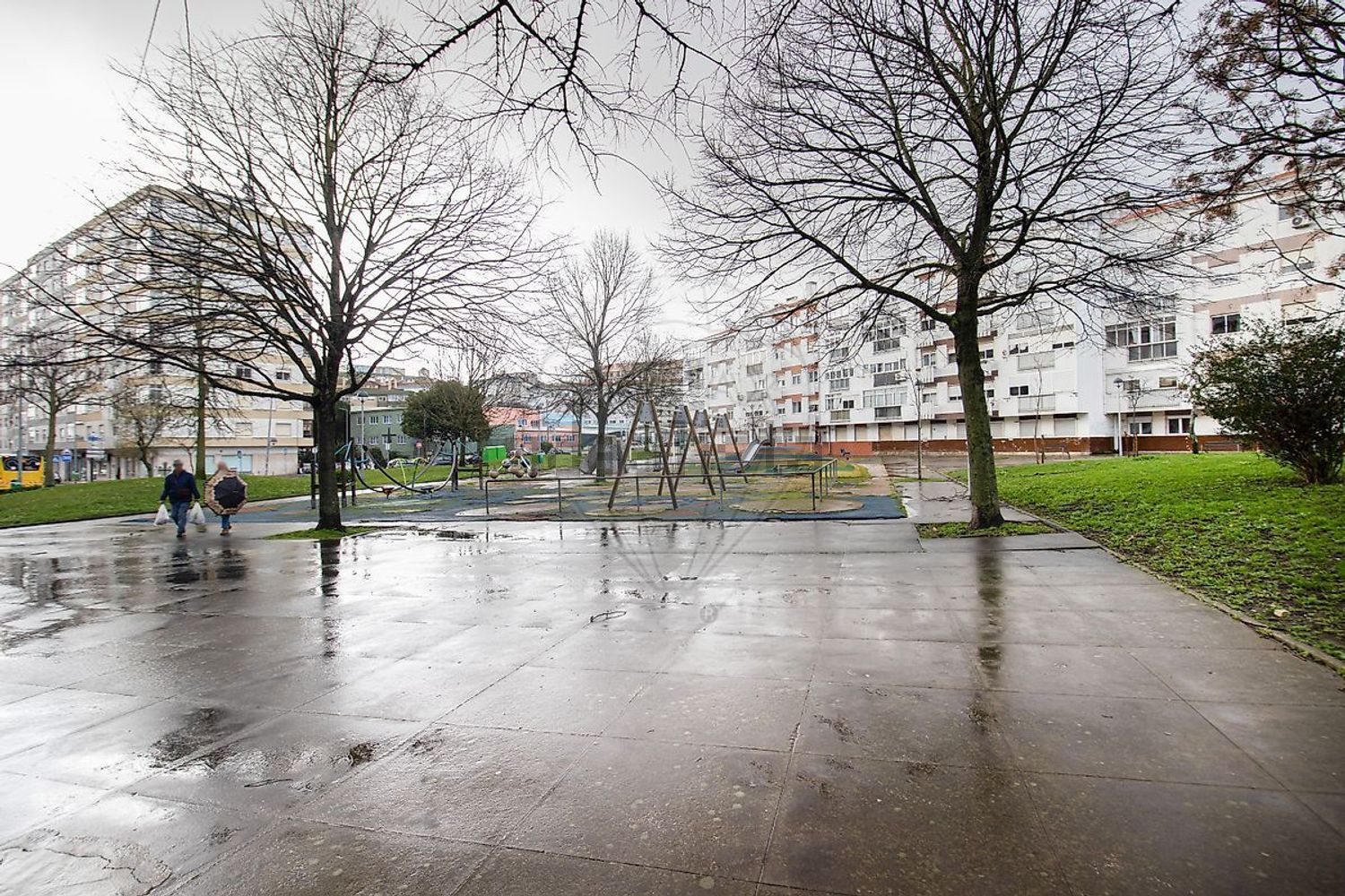 公寓 t2出售在Rua António Nobre - 花园