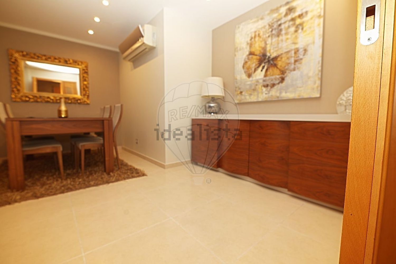 出租公寓 t3在Praça da Concórdia - 客厅