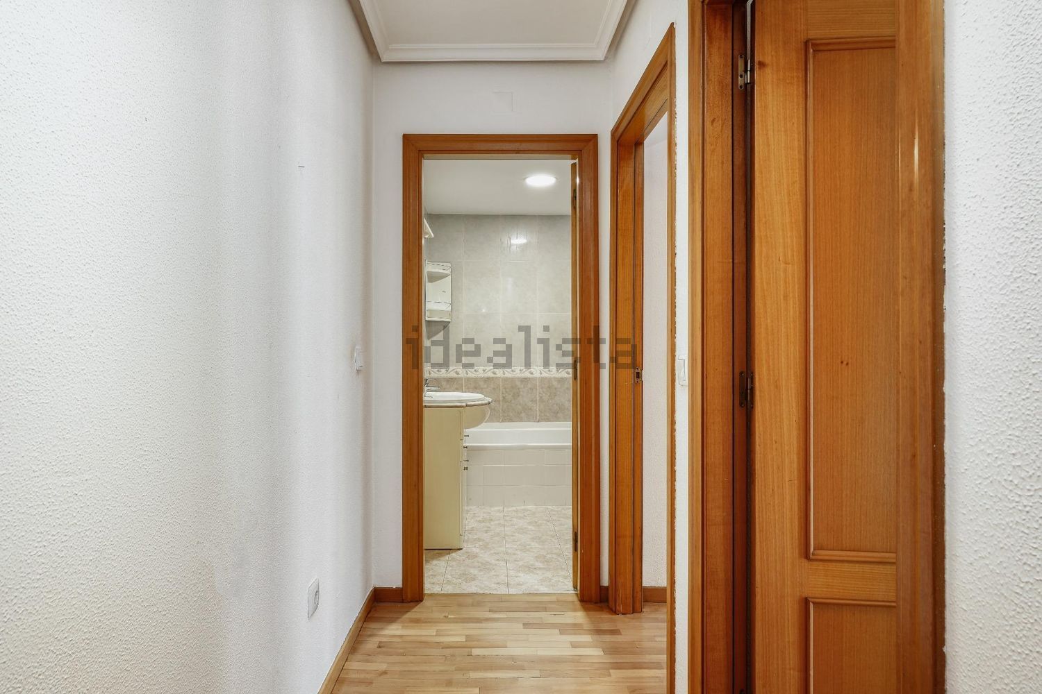 公寓 t2出售在Rua Joly Braga Santos - 过道