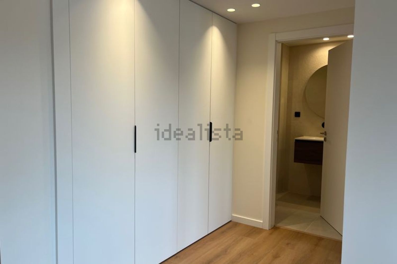 公寓 t1出售在Avenida Tenente Valadim - 过道