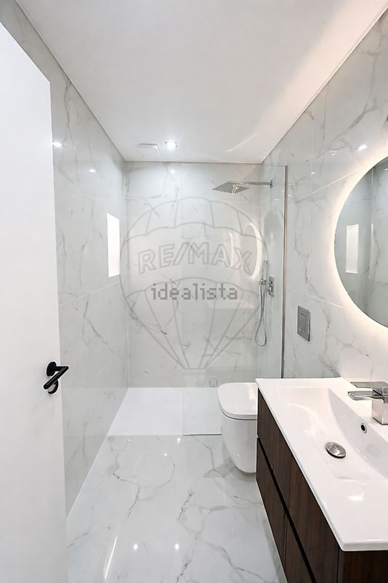 出租公寓 t2在Avenida do Cristo Rei - 卫生间