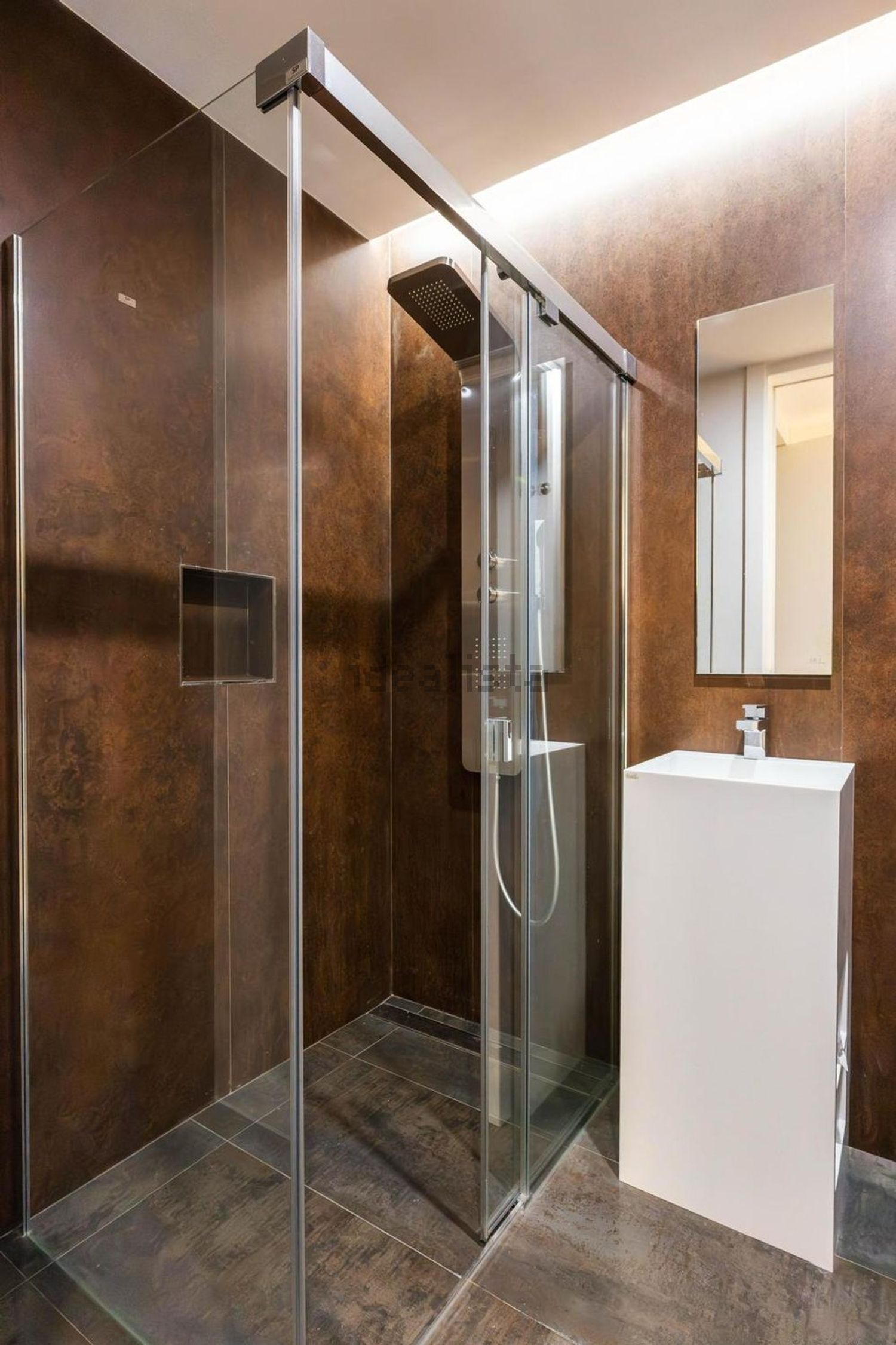 小楼房或独栋别墅出售在Rua das Mimosas - 卫生间