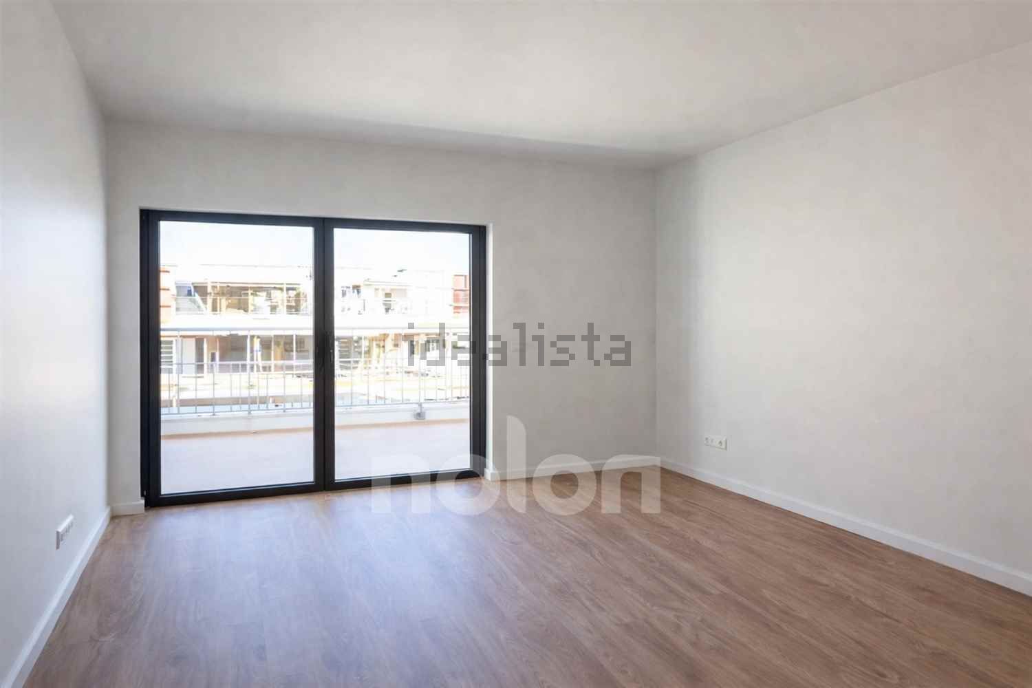 公寓 t4出售在Rua Mário Eloy Pereira, 2 Bloco F2 - 居住