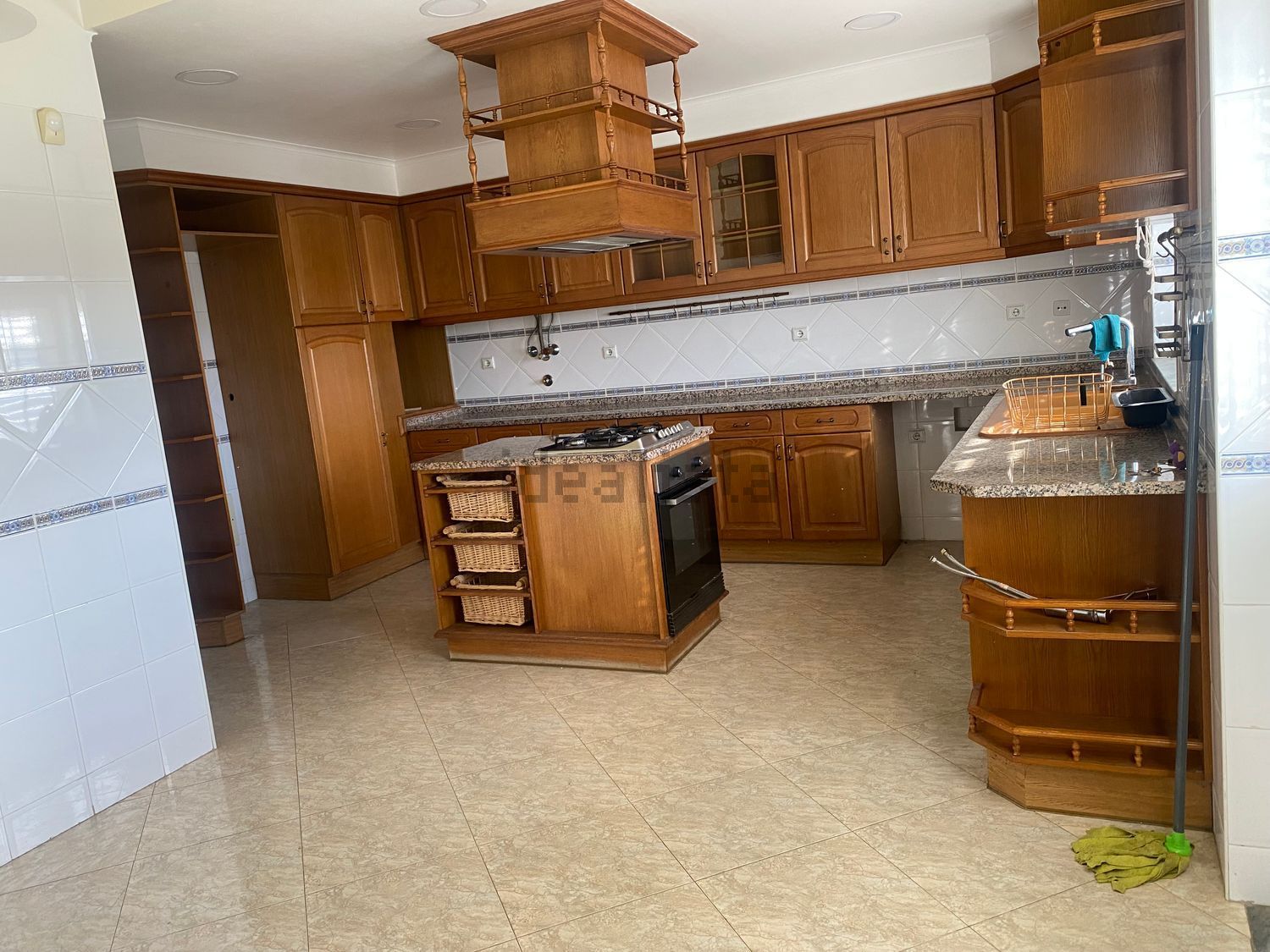 出租双拼别墅在Rua dos Carvalhos, 4 - 厨房