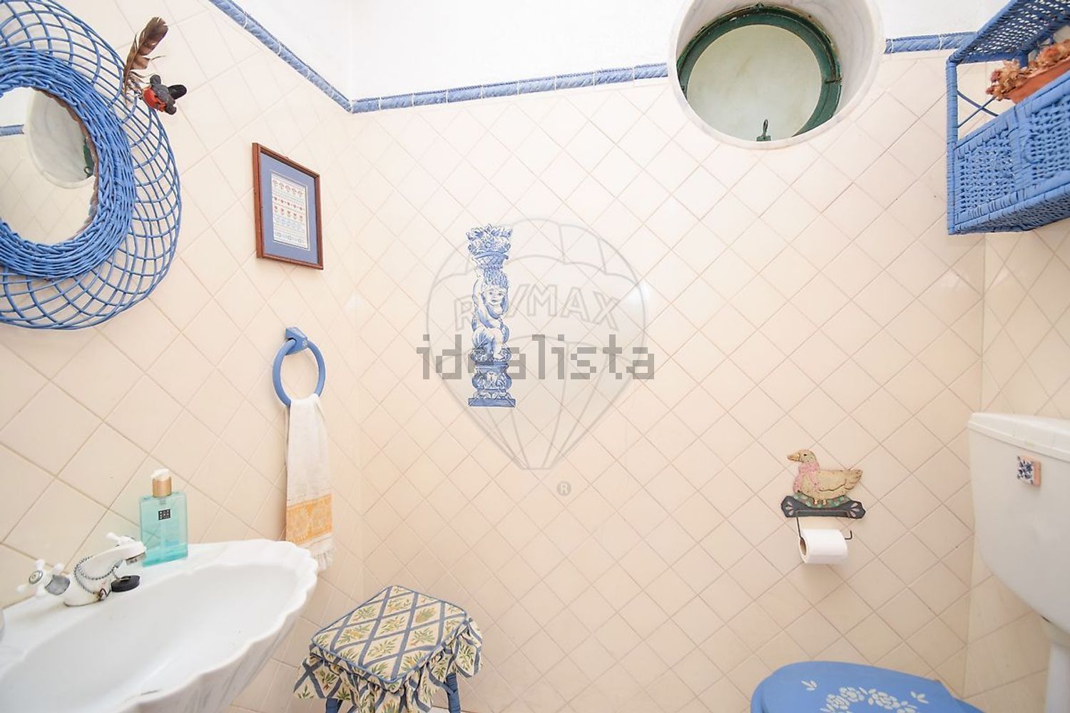 小楼房或独栋别墅出售R. da Portela - 卫生间