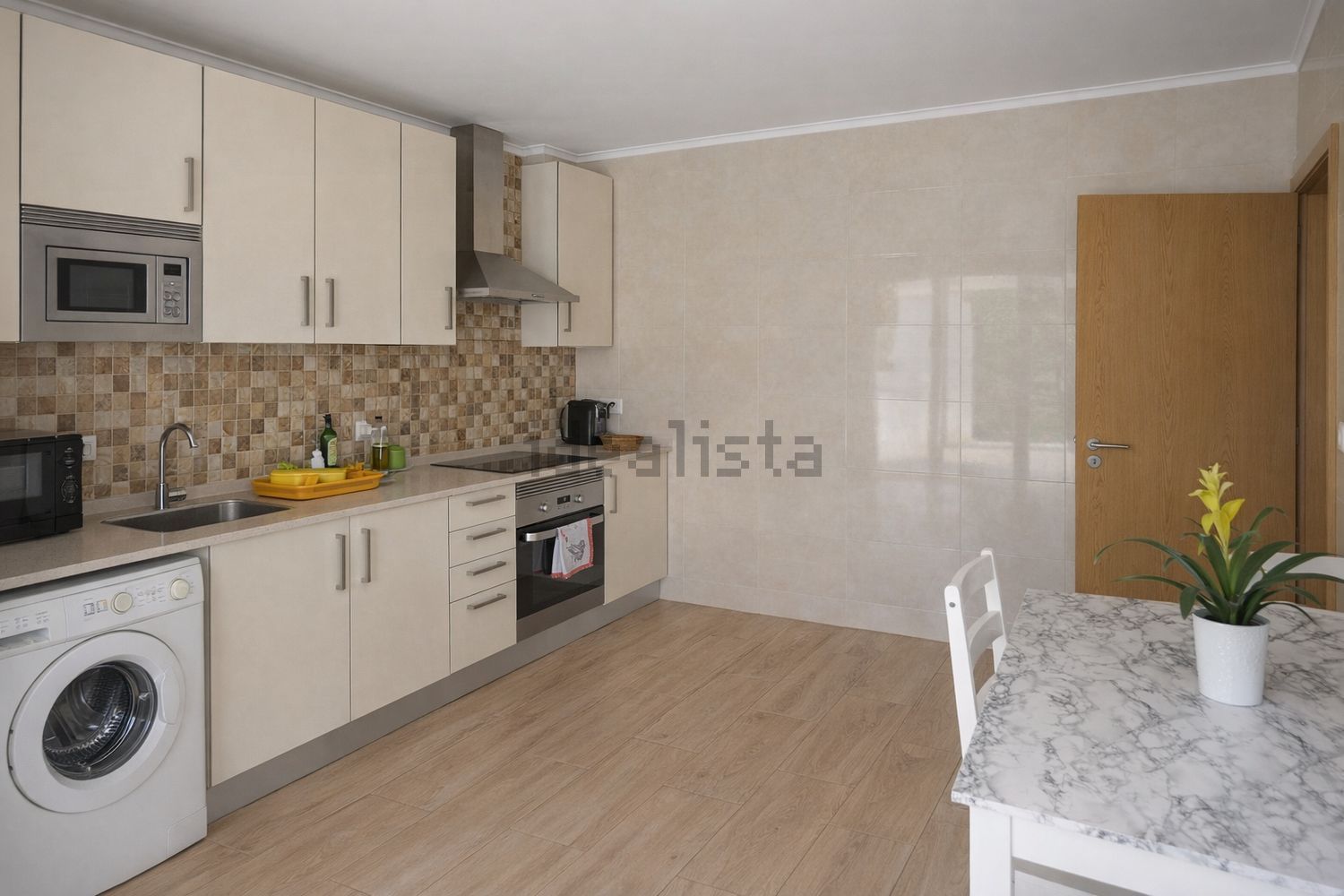 公寓 t2出售在Rua Carvalho Freirinha, 70 - 厨房