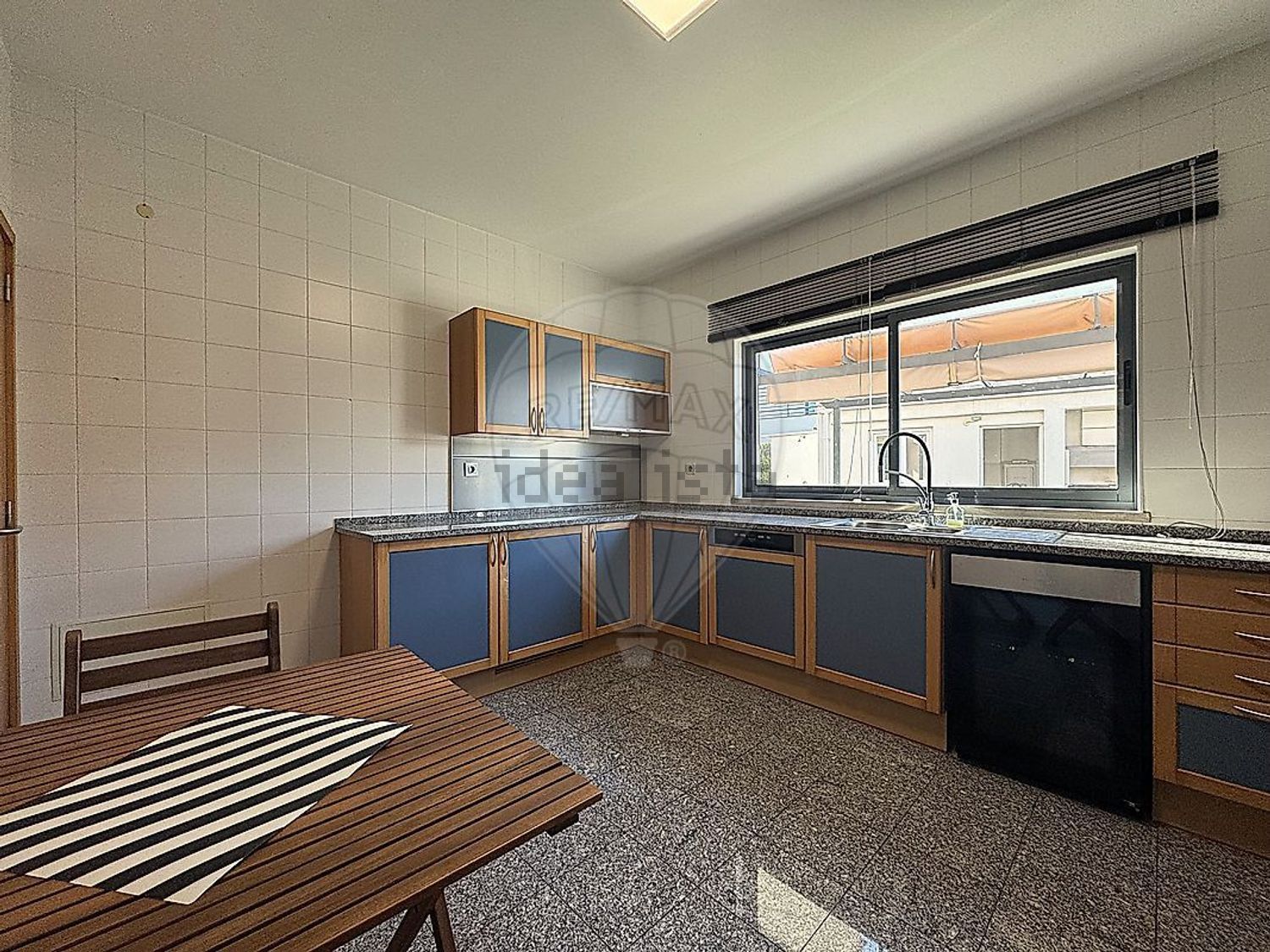 出租小楼房或独栋别墅在Rua Rosa Ramalho, 31 - 厨房