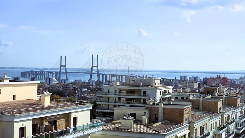 出租公寓 t3在Rua Marechal António de Spínola