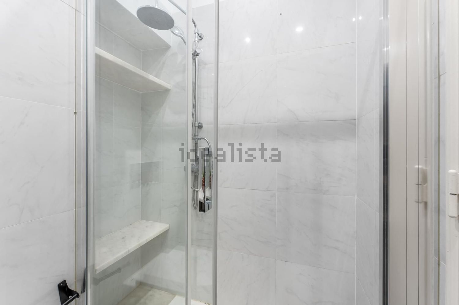 公寓 t2出售在Rua Antero de Quental - 卫生间