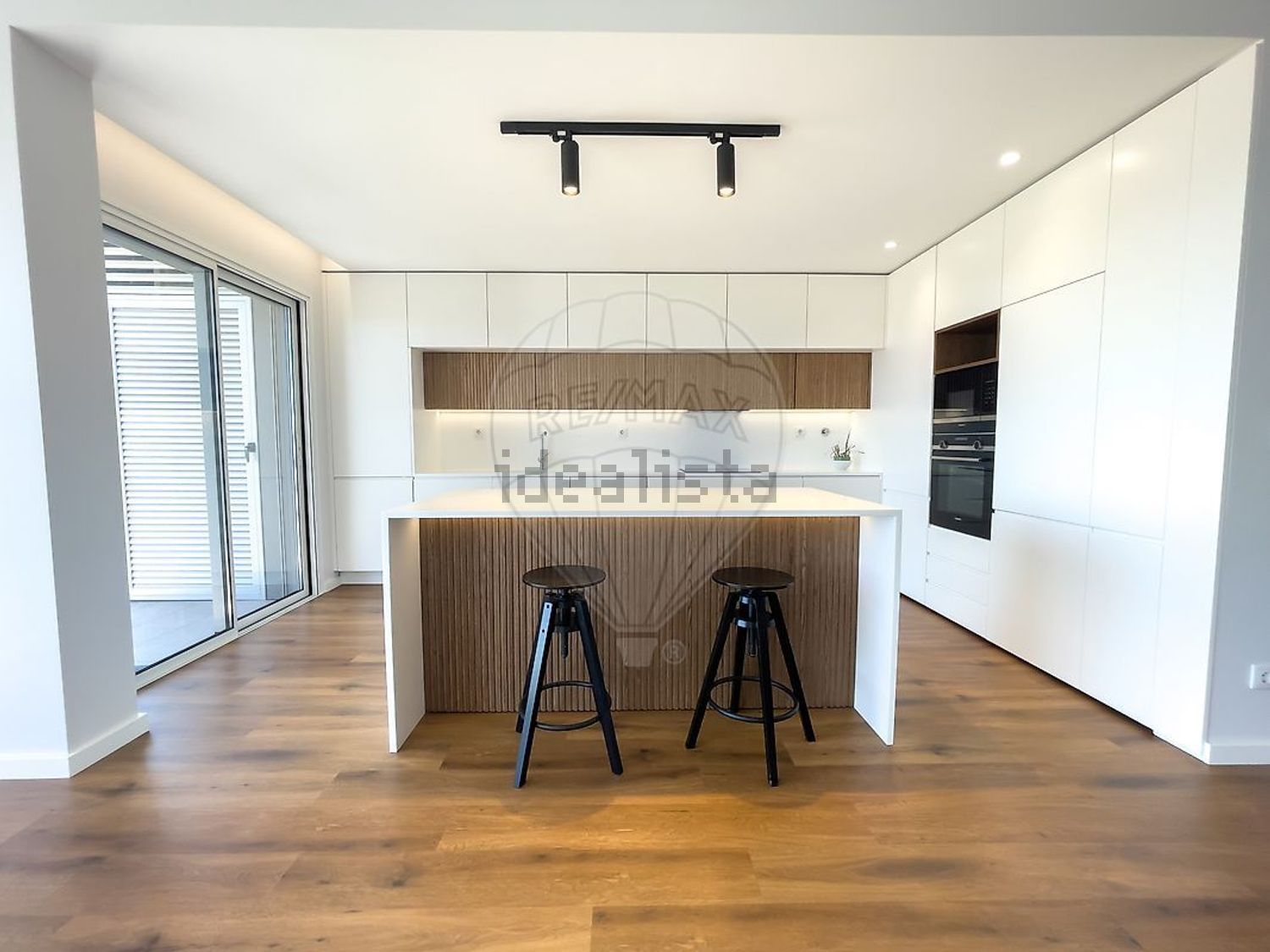 出租公寓 t3在Serra de Carnaxide - Parque de Santa Cruz - 客厅