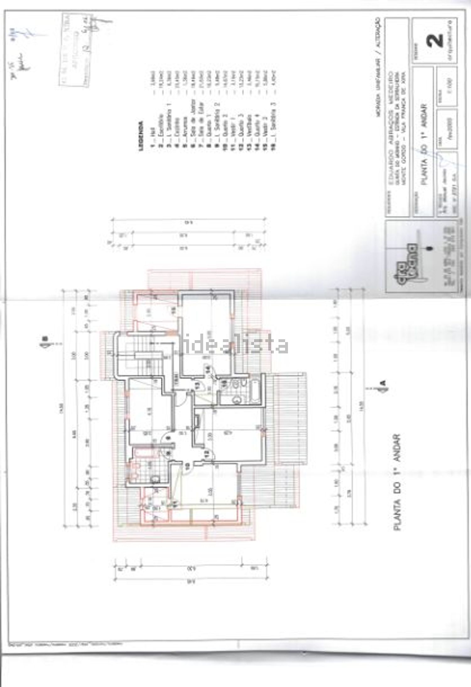 小楼房或独栋别墅出售Estr. da Serralheira de Baixo - 平面图
