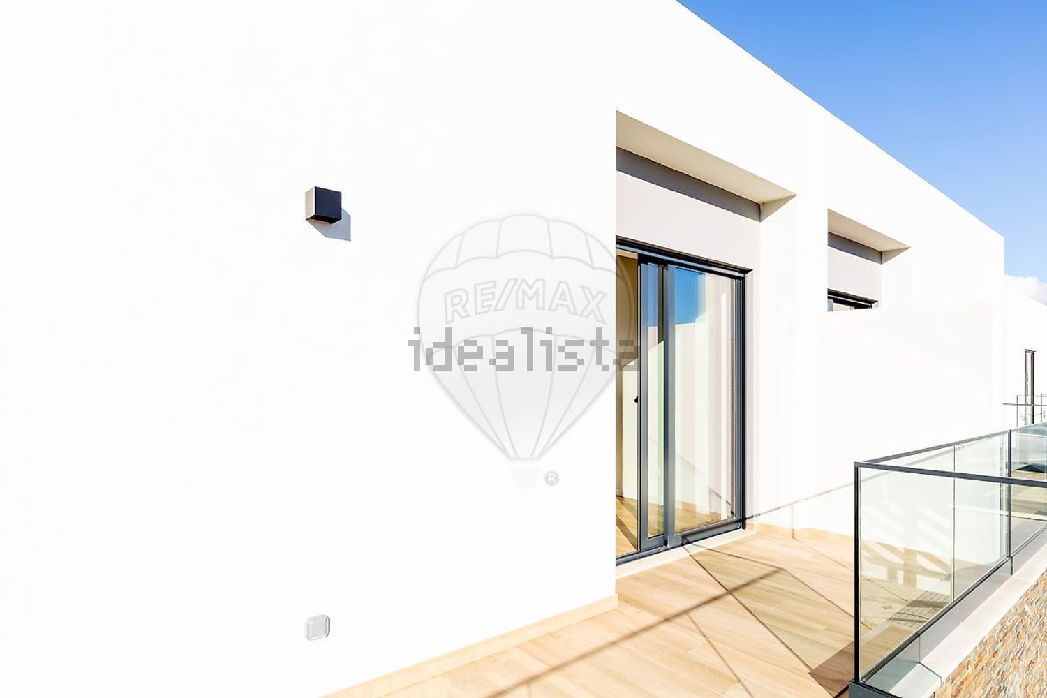 小楼房或独栋别墅出售在Rua Douro - 照片