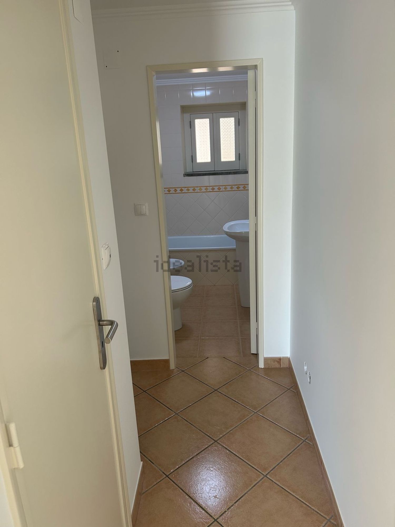 出租联排别墅在Rua do Caneiro, 33 - 过道