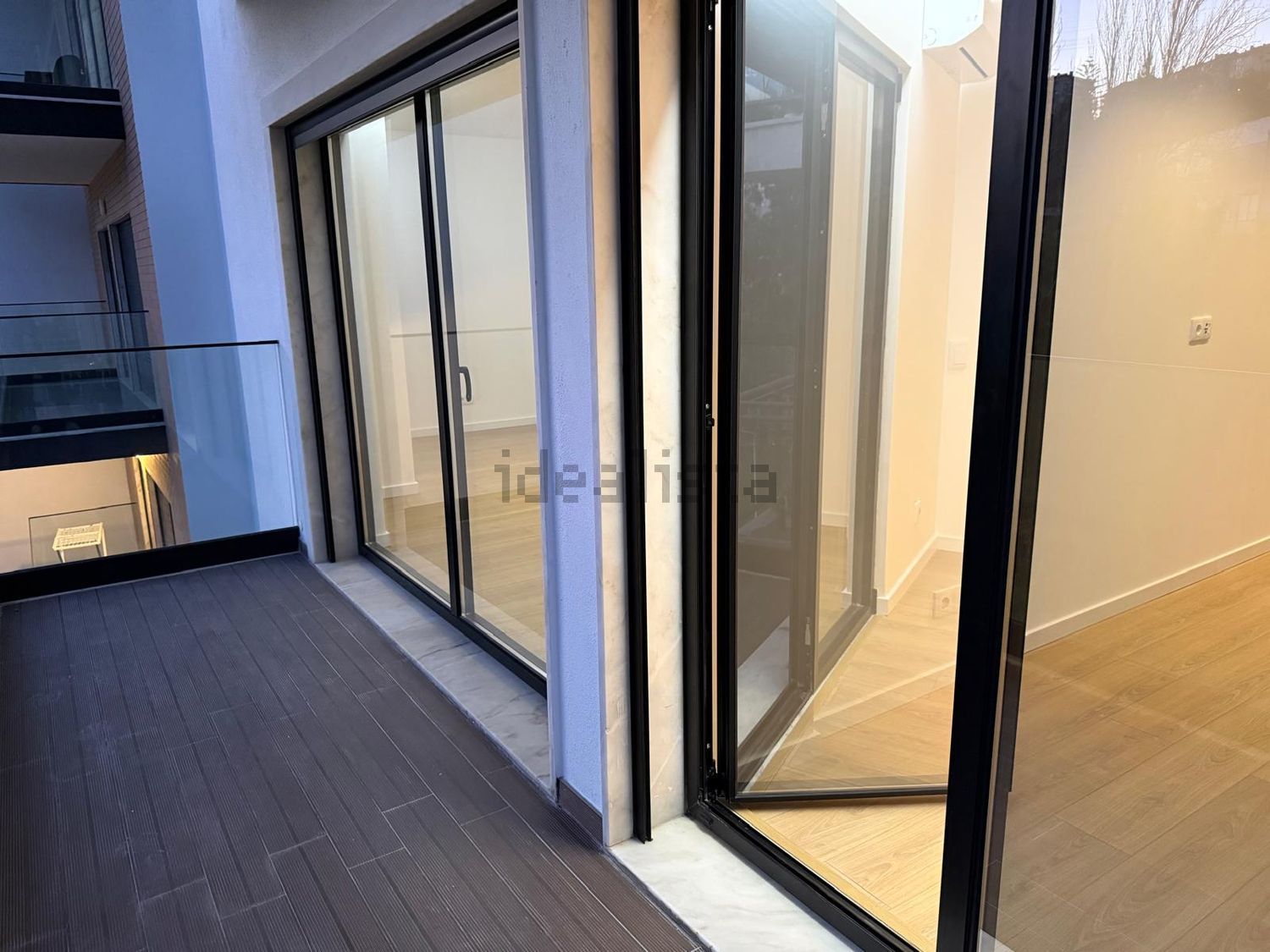 公寓 t3出售在Estrada Santa Sofia, 22 - 过道