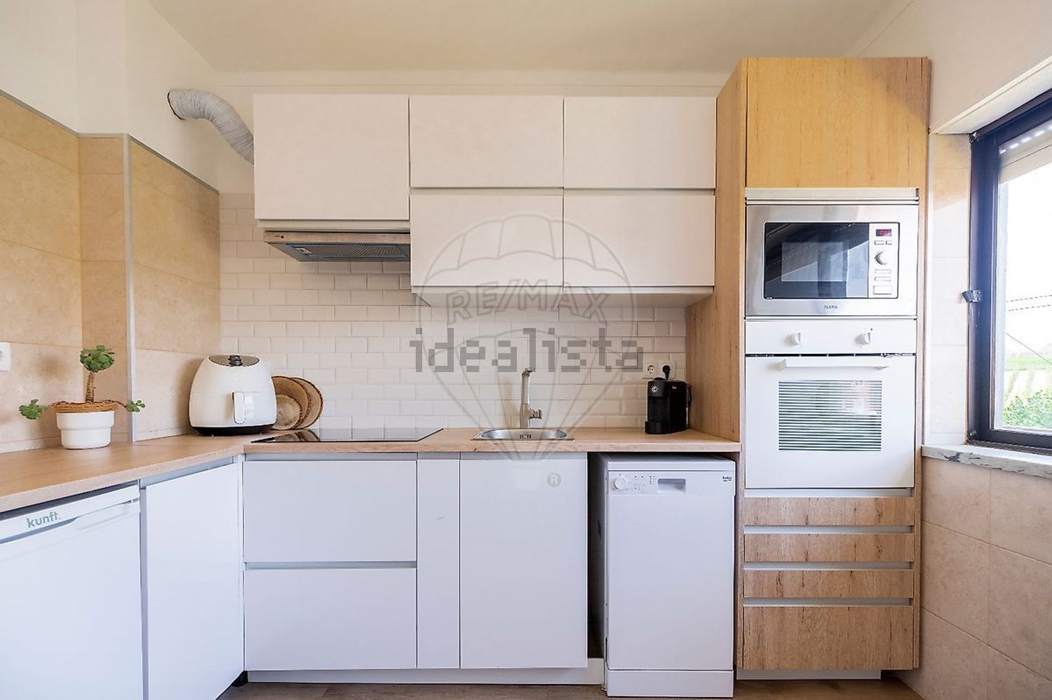 公寓 t2出售在Rua das Rosas - 厨房