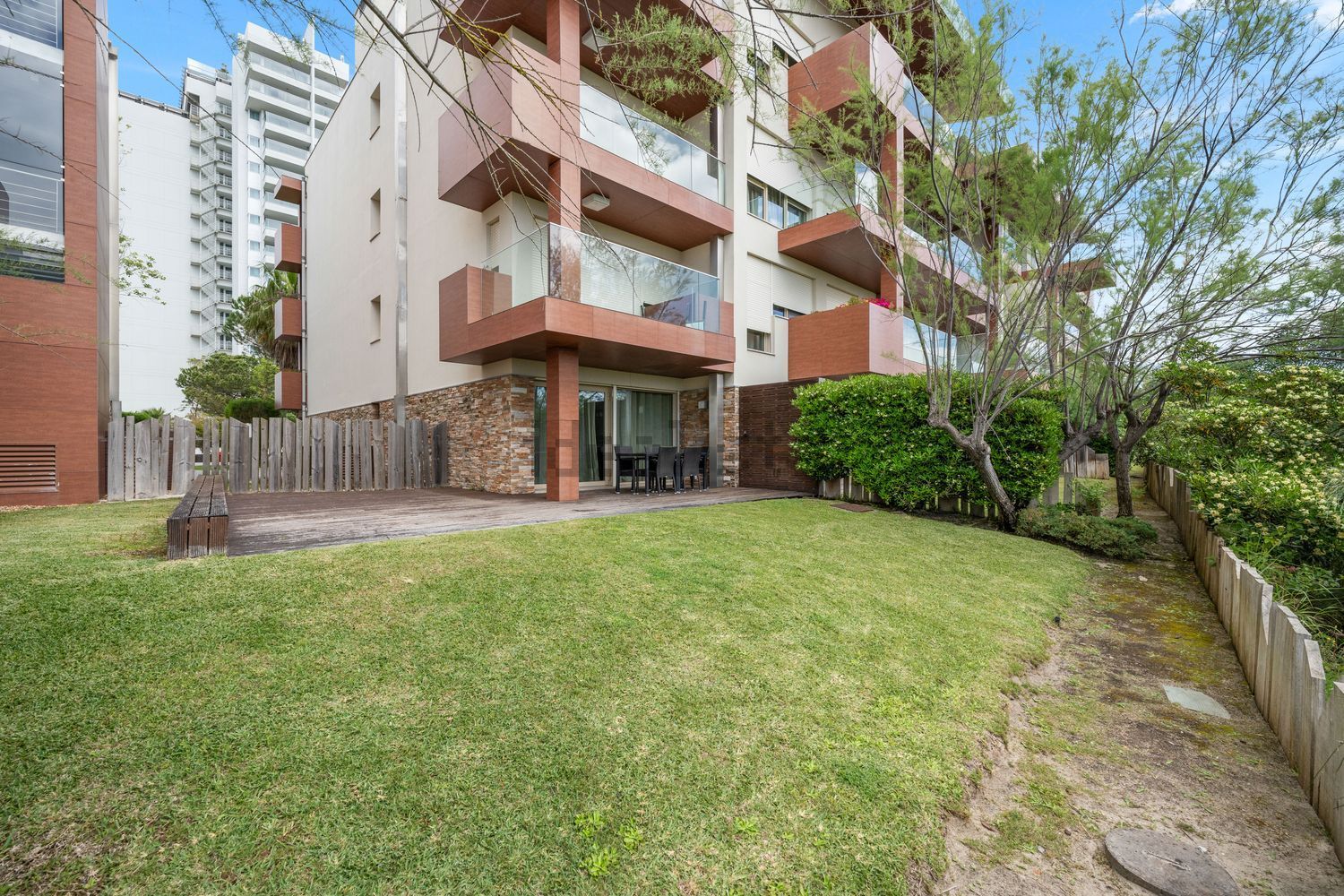 公寓 t3出售在Alameda do Zambujeiro s/n - 外立面