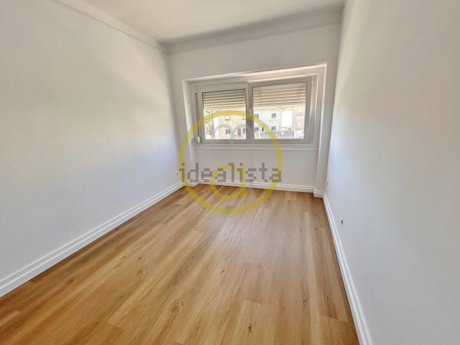 出租公寓 t2在Olivais - 客厅