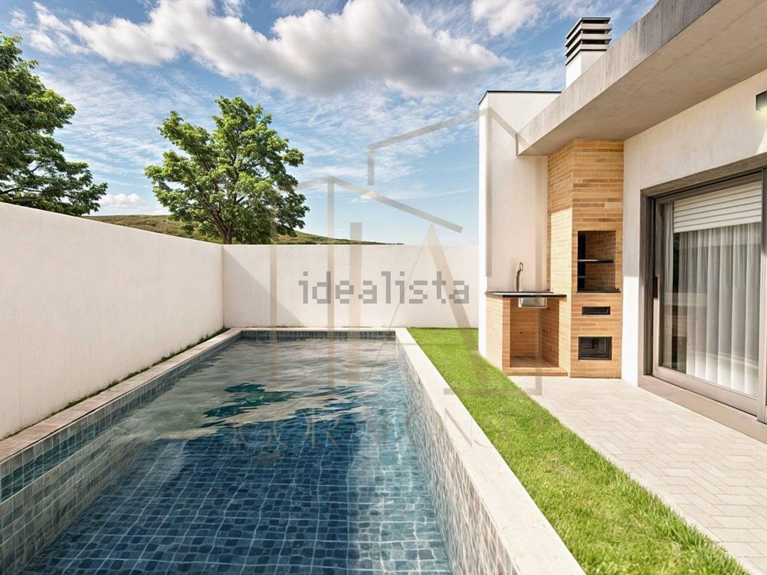 小楼房或独栋别墅出售在Pinhal do General - 游泳池