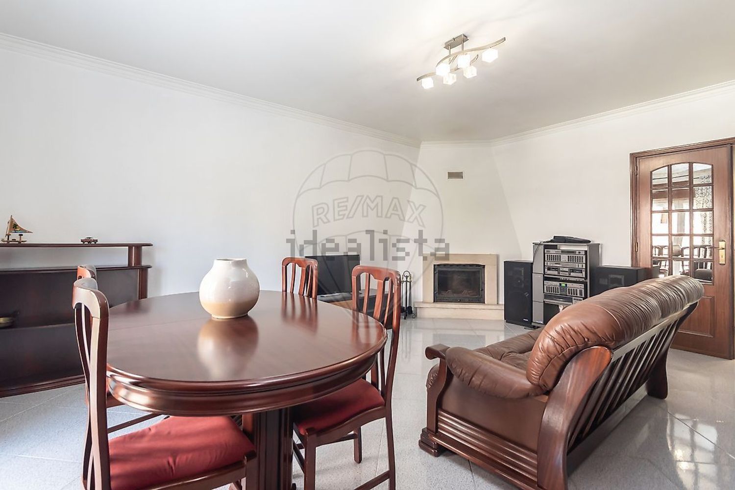 出租公寓 t2在Rua Hugo Casaes - 客厅