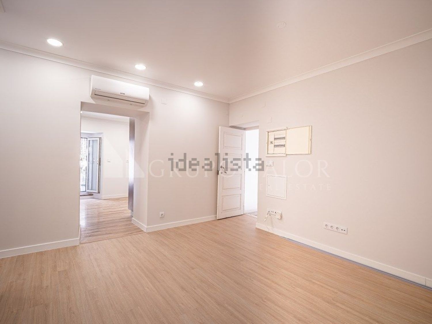 出租公寓 t2在Rua Marquês Viana, 29 - 客厅