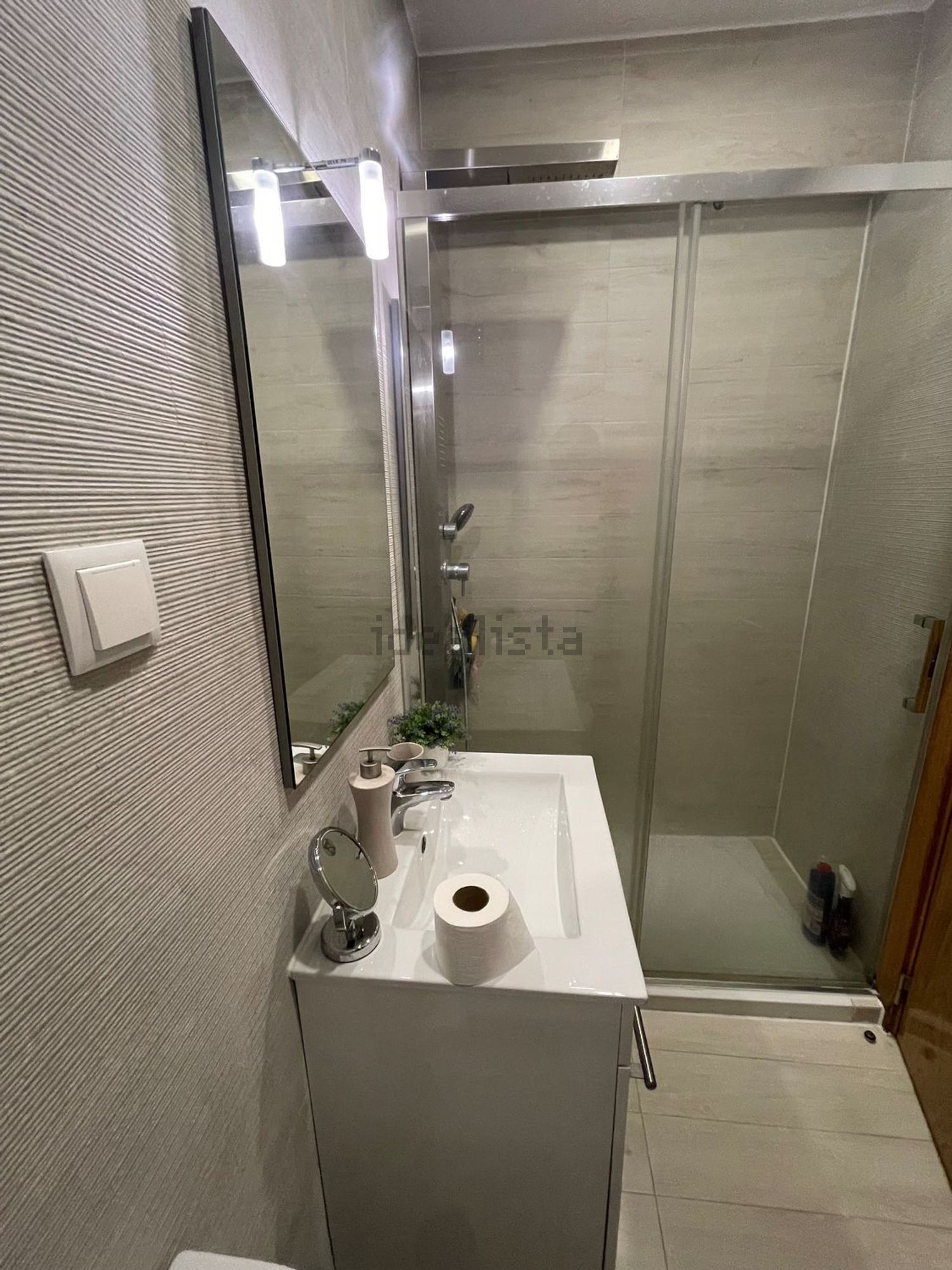 出租公寓 t2在Rua Gonçalo Braga, 1 - 卫生间