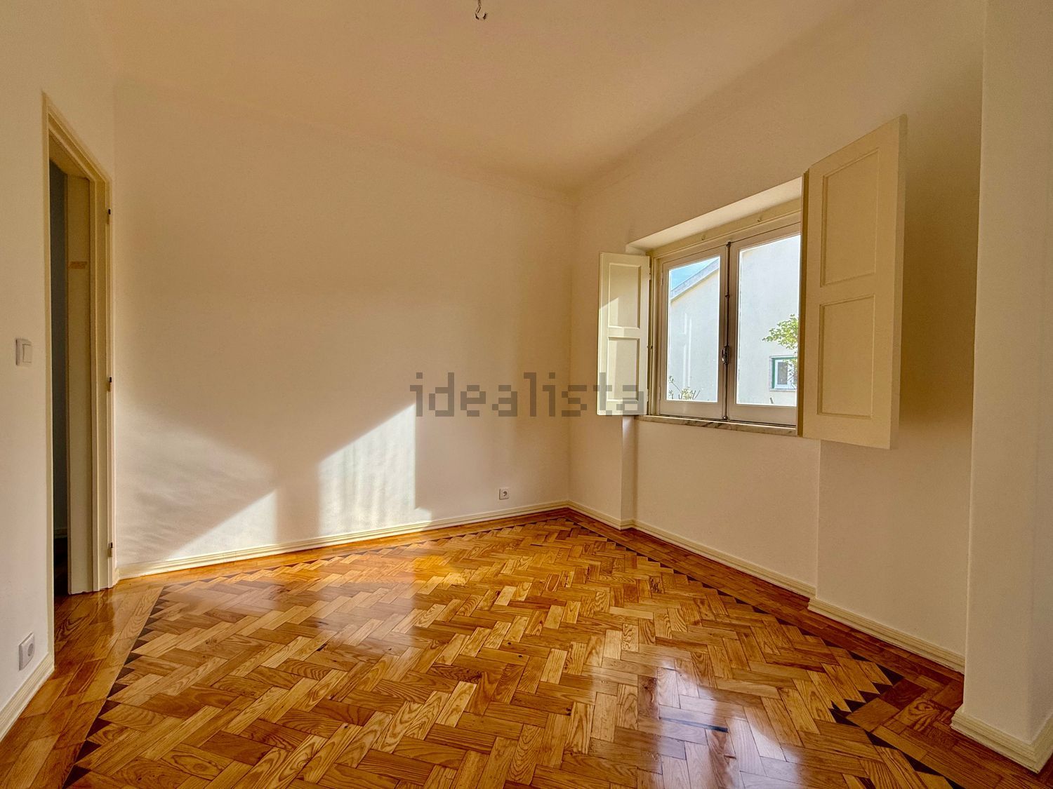 出租双拼别墅在Rua Alberto Tota - 客厅