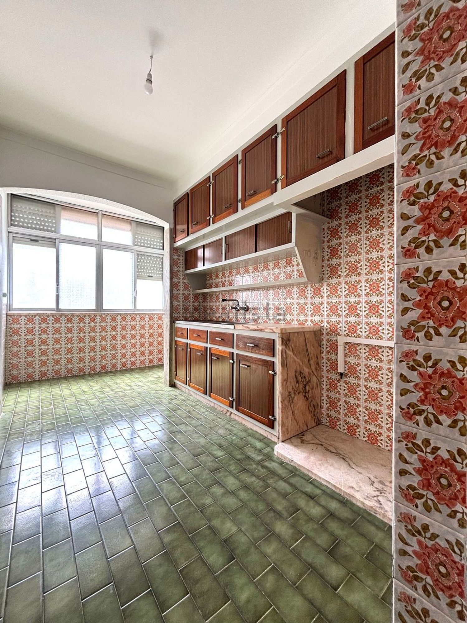 公寓 t2出售在Rua Domingos José Tavares, 11 - 厨房