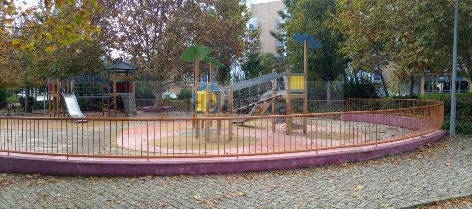 公寓 t2出售在Rua Melo Antunes s/n - 游泳池