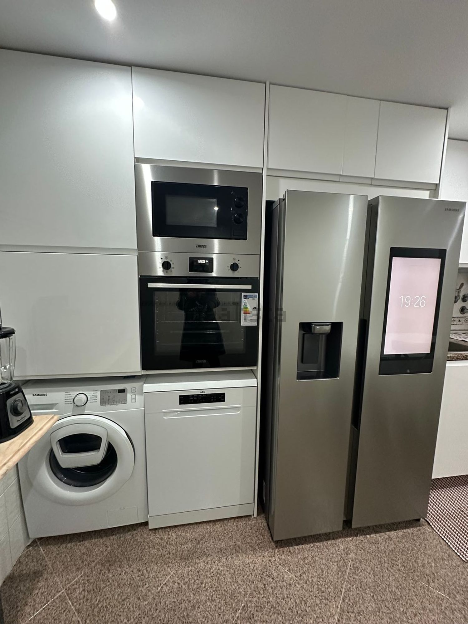 出租公寓 t2在Rua Coronel Melo Antunes, 1 - 厨房