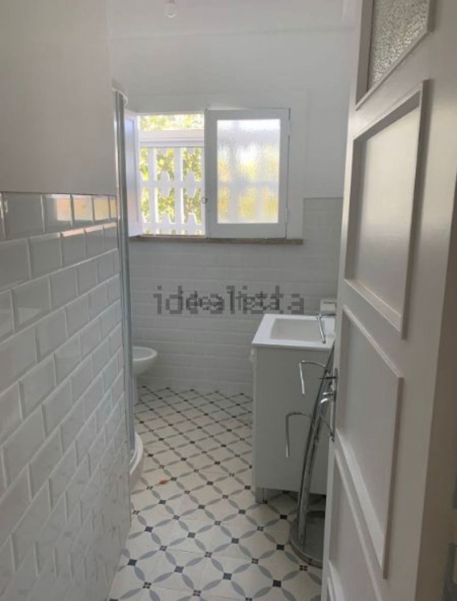 出租公寓 t1在Avenida General Roçadas, 1170 -164 - 卫生间