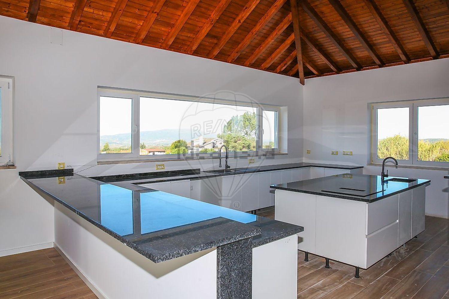 小楼房或独栋别墅出售在Carnota - 厨房