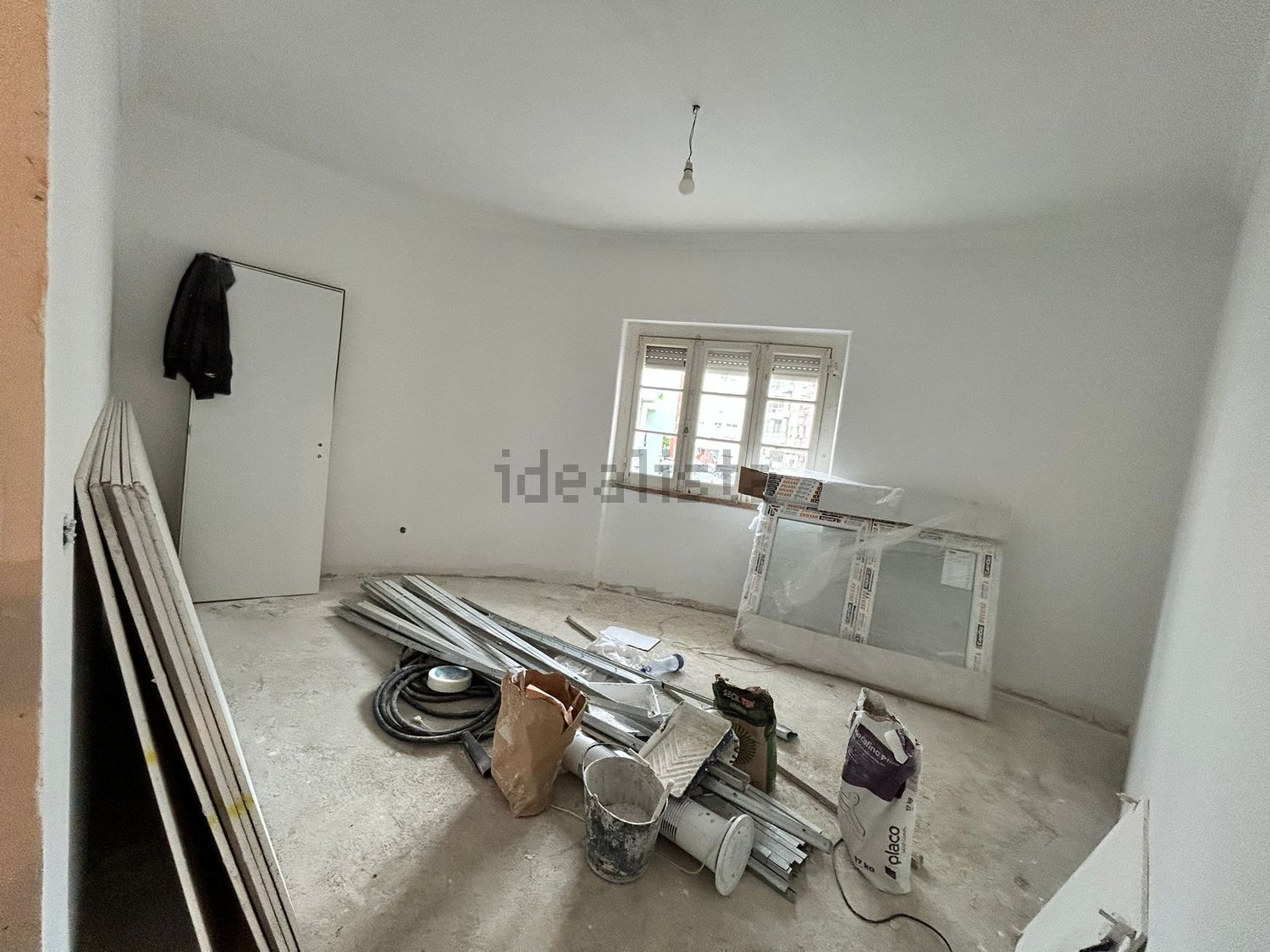 出租公寓 t3在Rua Júlio Dinis, 8 - 居住