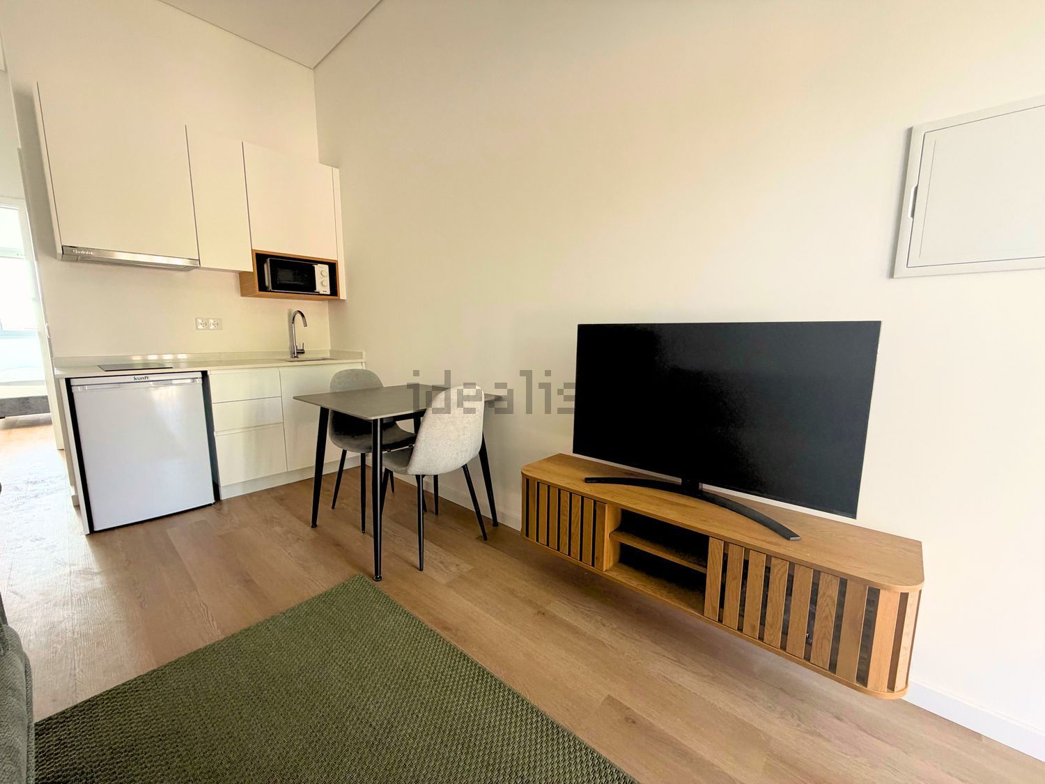 出租公寓 t1在Avenida Dom Francisco Maria da Silva, 1 - 客厅