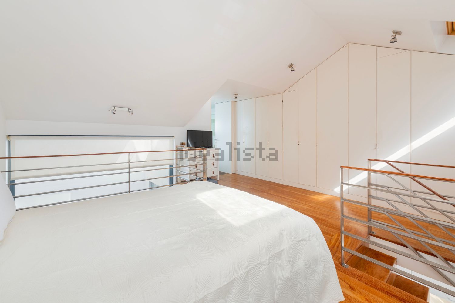 复式公寓出售在Rua Andrea - 卧室