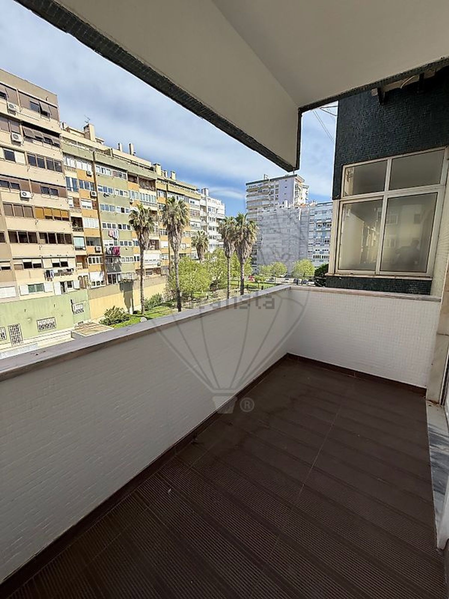 出租公寓 t3在Rua Doutor Henrique Martins Gomes - 阳台