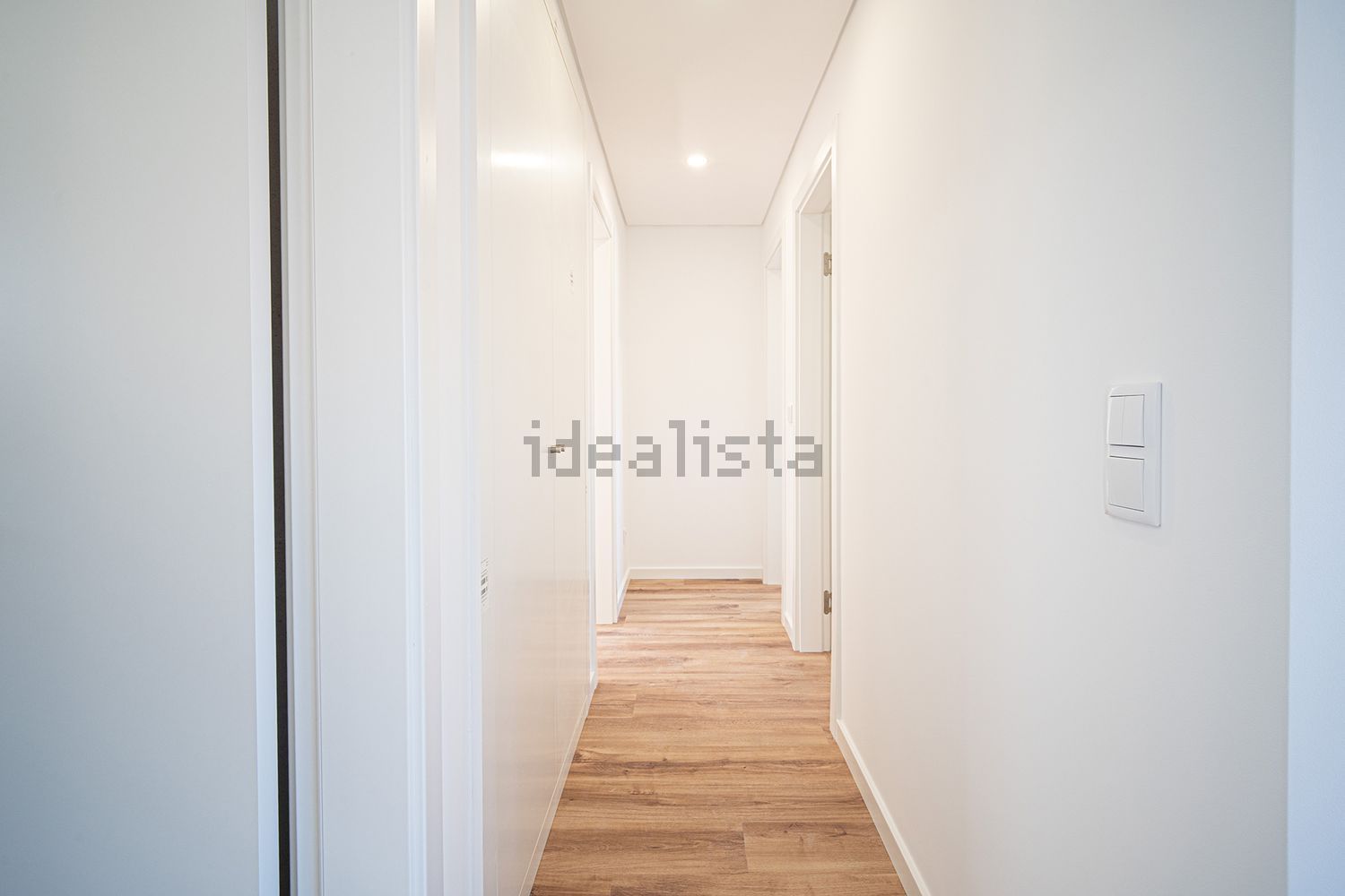 公寓 t3出售在Olivais - 过道